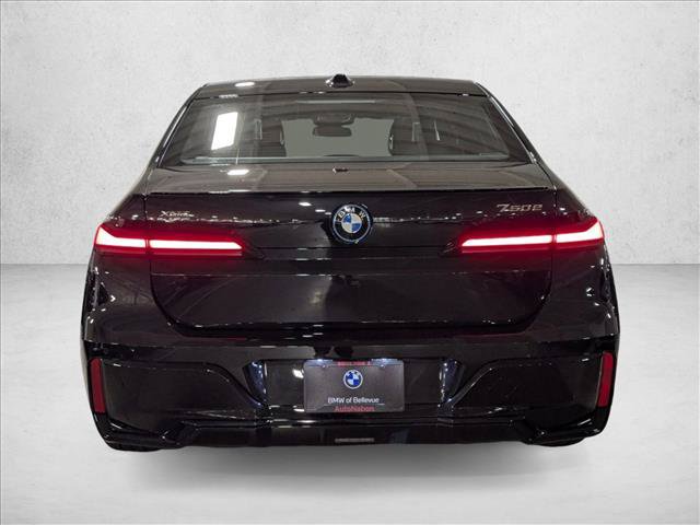 New 2026 BMW 750e xDrive AWD/4WD image 7