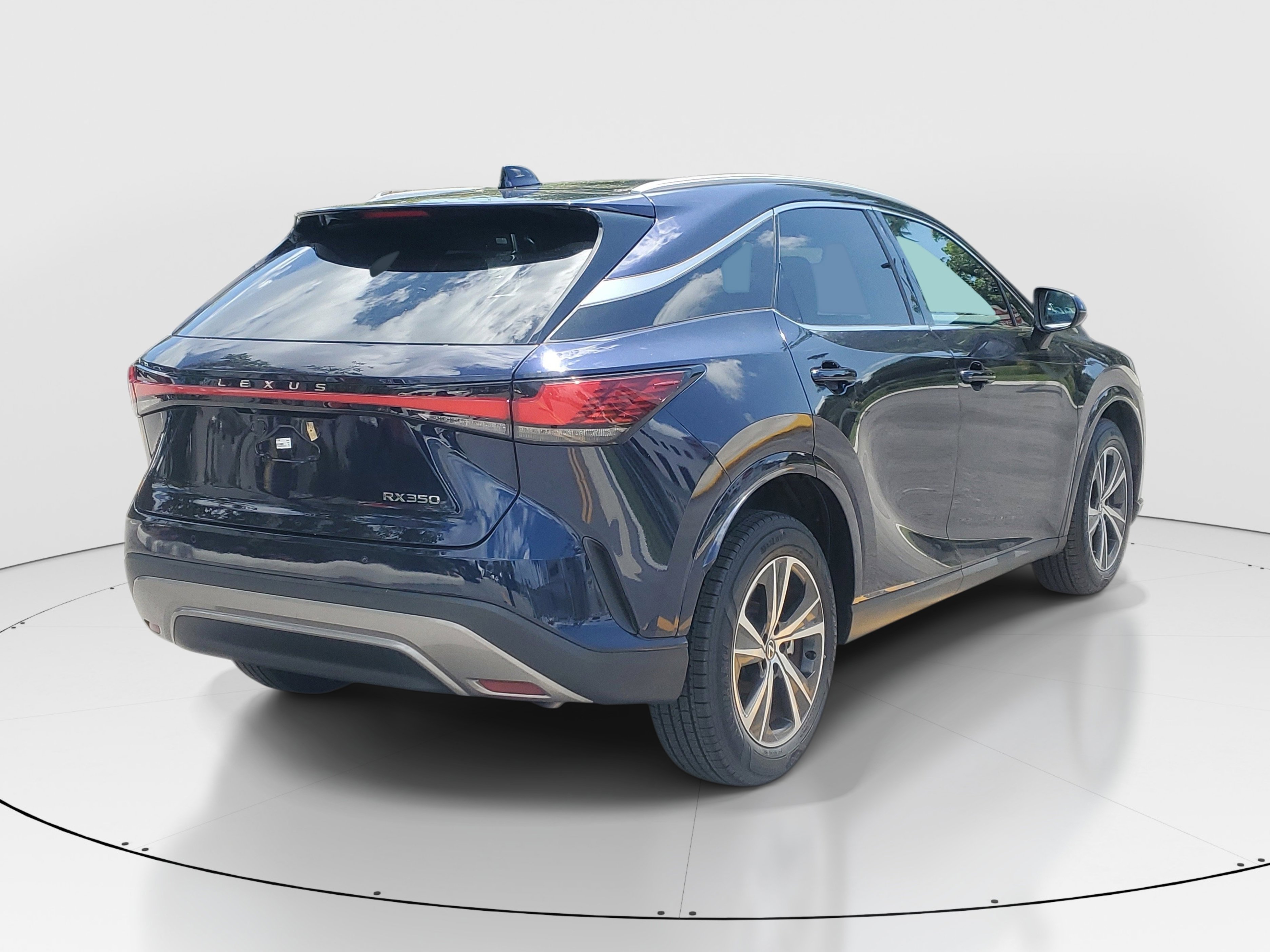 Used 2023 Lexus RX 350 Premium w/ Cold Area Package FWD image 7