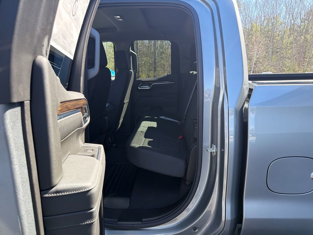 New 2026 GMC Sierra 1500 Elevation image 18
