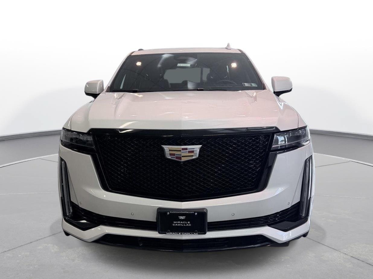 Used 2022 Cadillac Escalade Sport w/ Touring Package AWD/4WD image 16