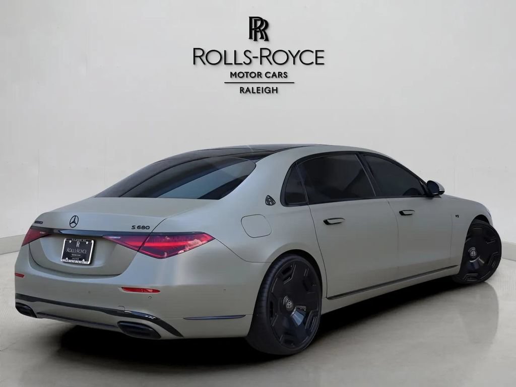 Used 2023 Mercedes-Benz Maybach S 680 4MATIC image 3
