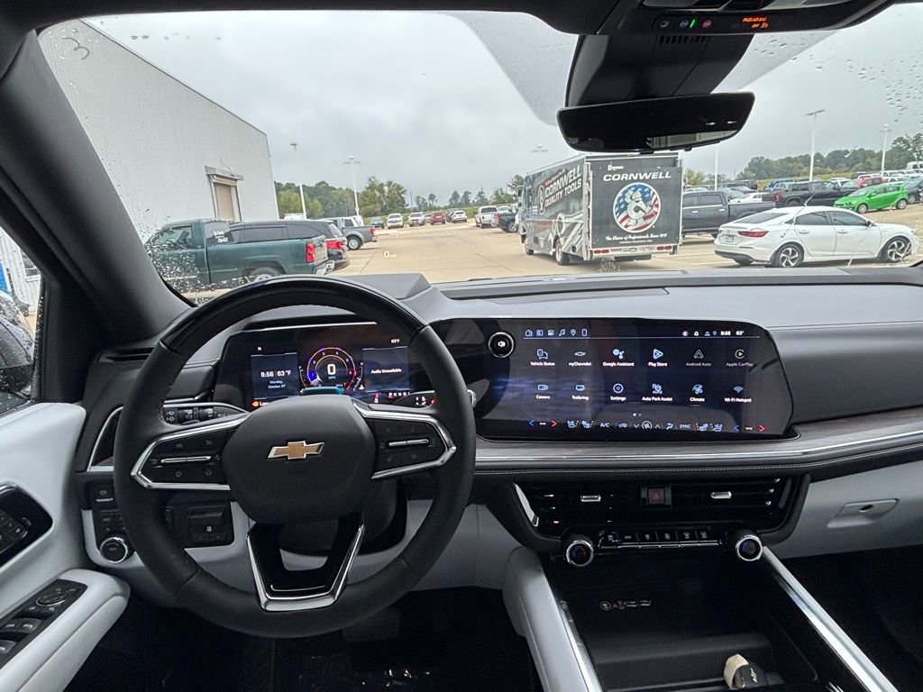 New 2026 Chevrolet Suburban Premier image 6