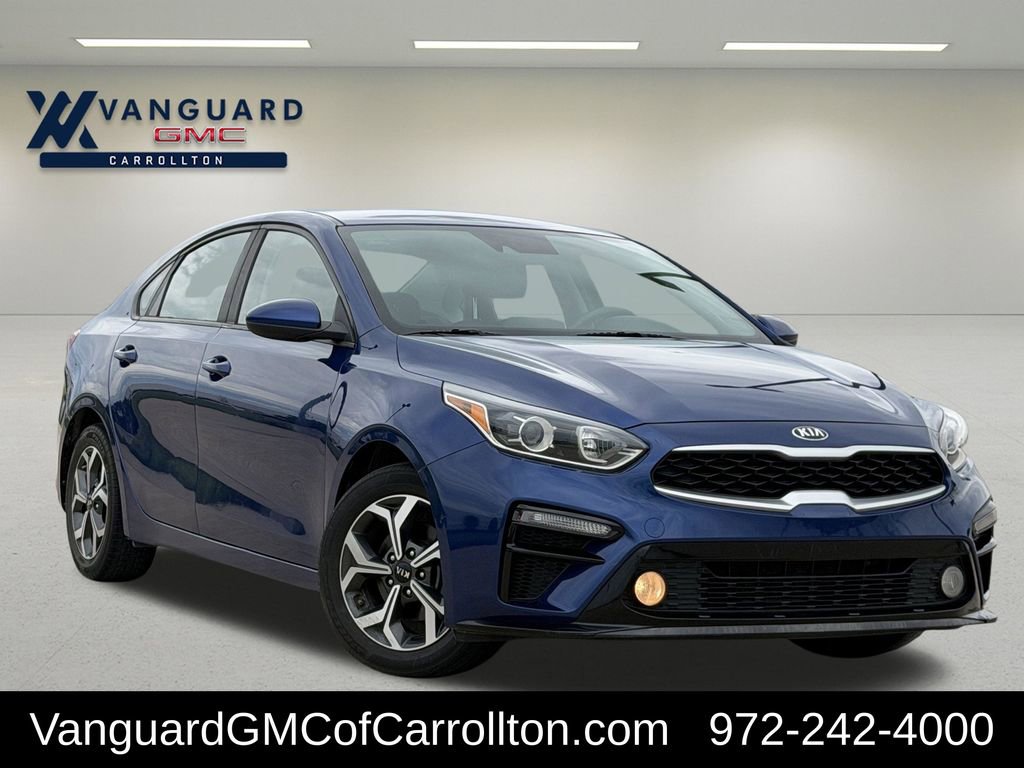 Used 2020 Kia Forte LXS FWD image 2