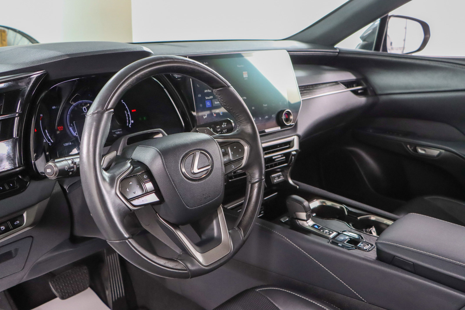 Used 2024 Lexus RX 350 Premium Plus w/ Convenience Package image 23