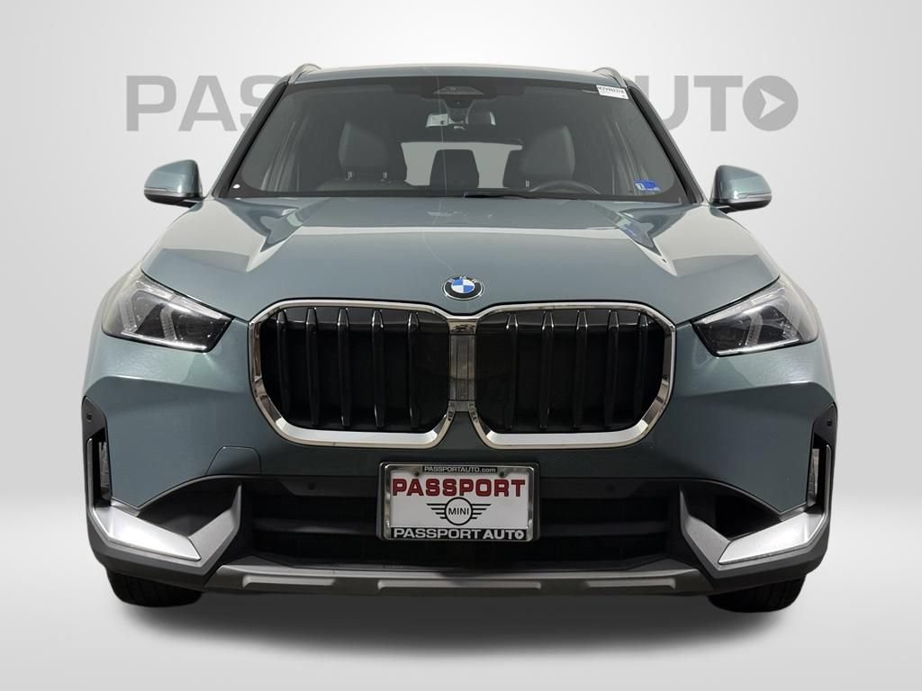 Used 2023 BMW X1 xDrive28i w/ Convenience Package AWD/4WD image 2