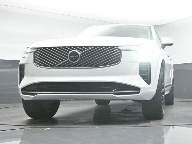 New 2026 Volvo XC90 B6 Ultra w/ Protection Package image 40