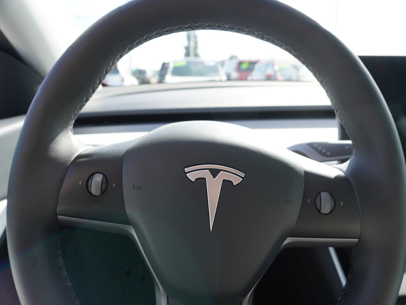 Used 2021 Tesla Model Y Long Range image 37