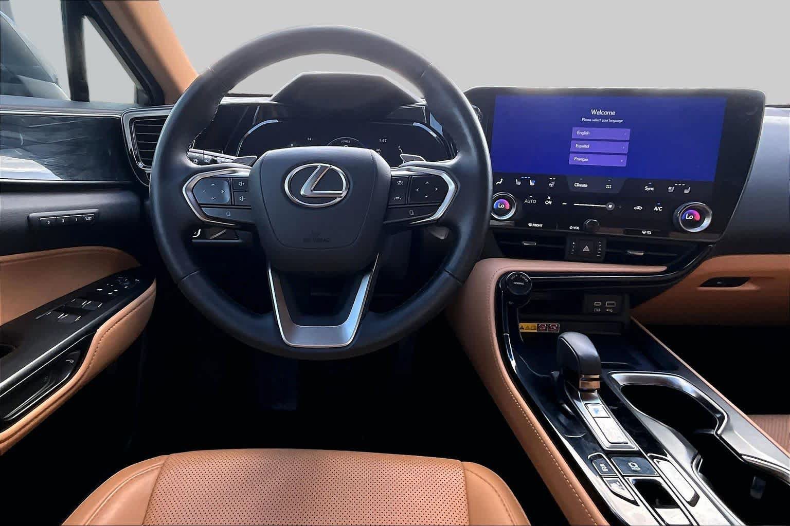 Used 2024 Lexus NX 350h AWD image 6
