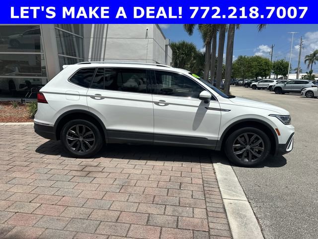 Certified 2022 Volkswagen Tiguan SE FWD image 6