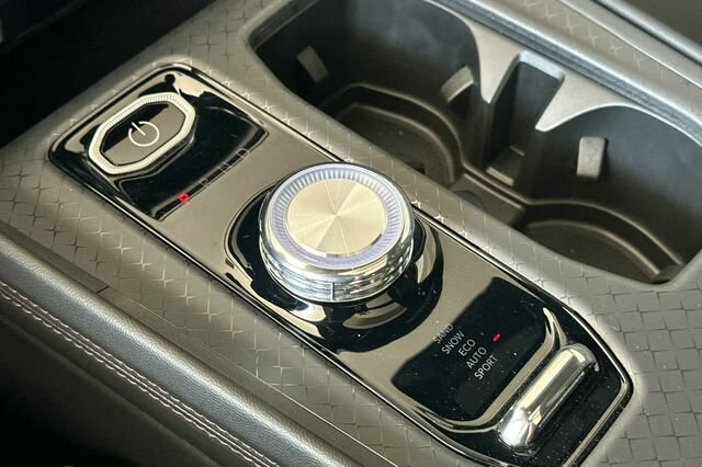 New 2025 Jeep Wagoneer S Limited AWD/4WD image 18