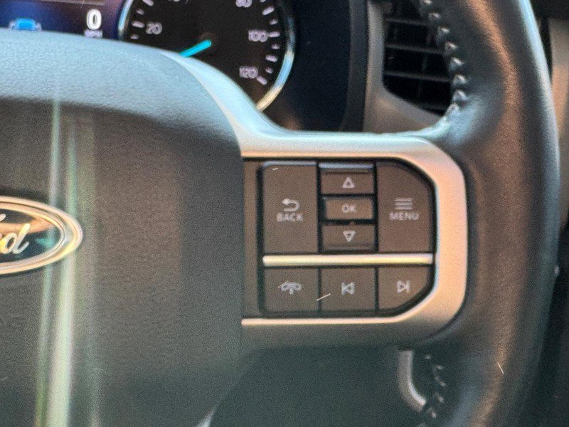 Used 2022 Ford Expedition Max XLT image 24