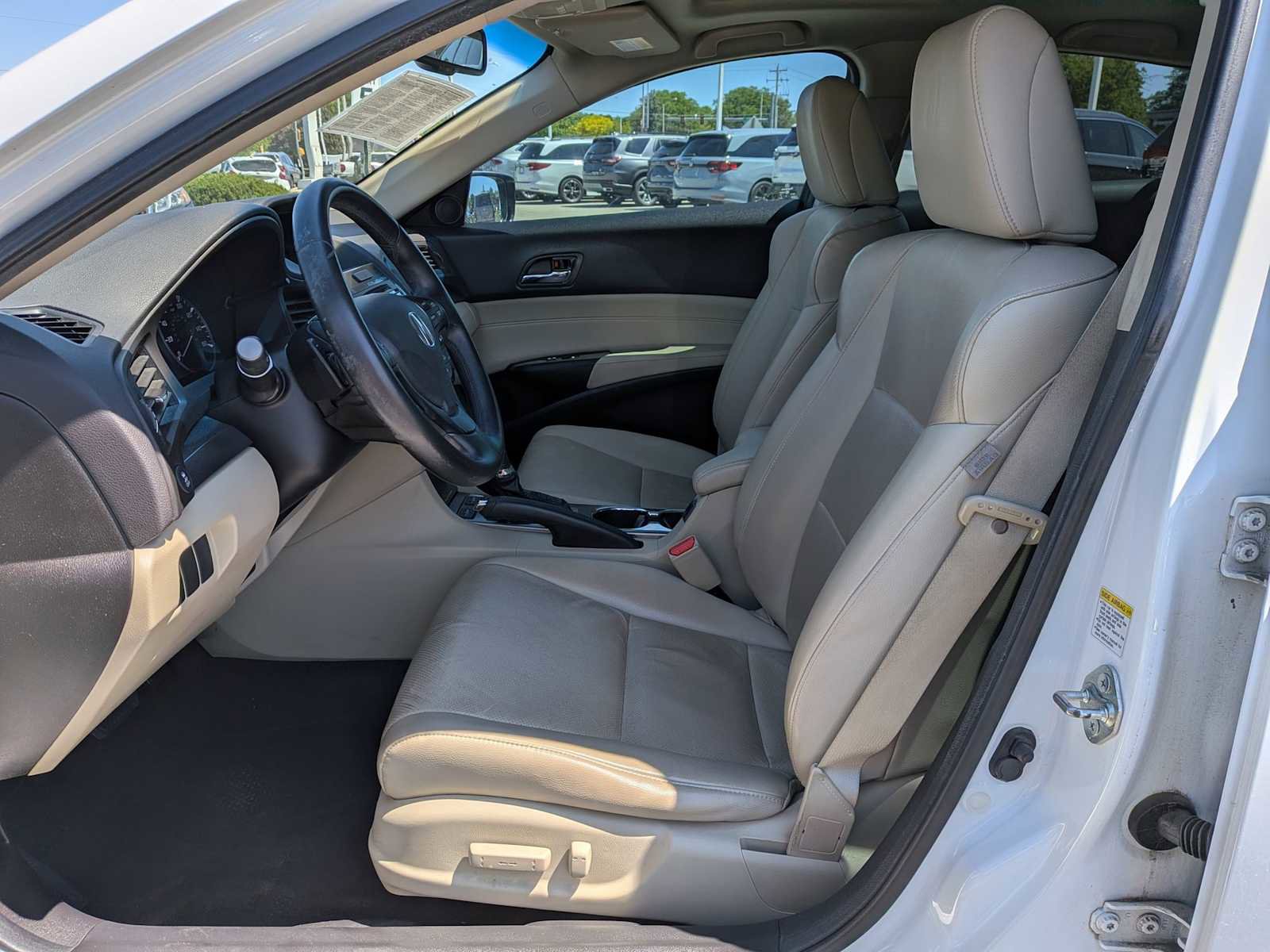 Used 2013 Acura ILX w/ Technology Package FWD image 15