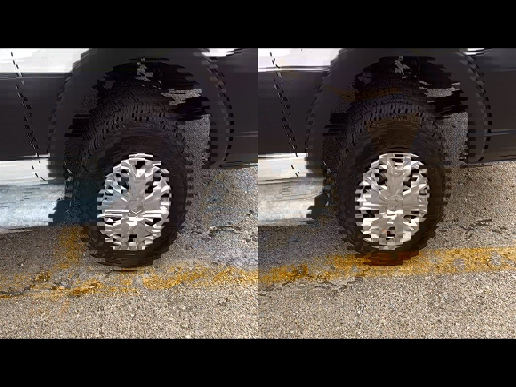 Used 2024 Ford Transit 250 Low Roof w/ Exterior Upgrade Package image 23