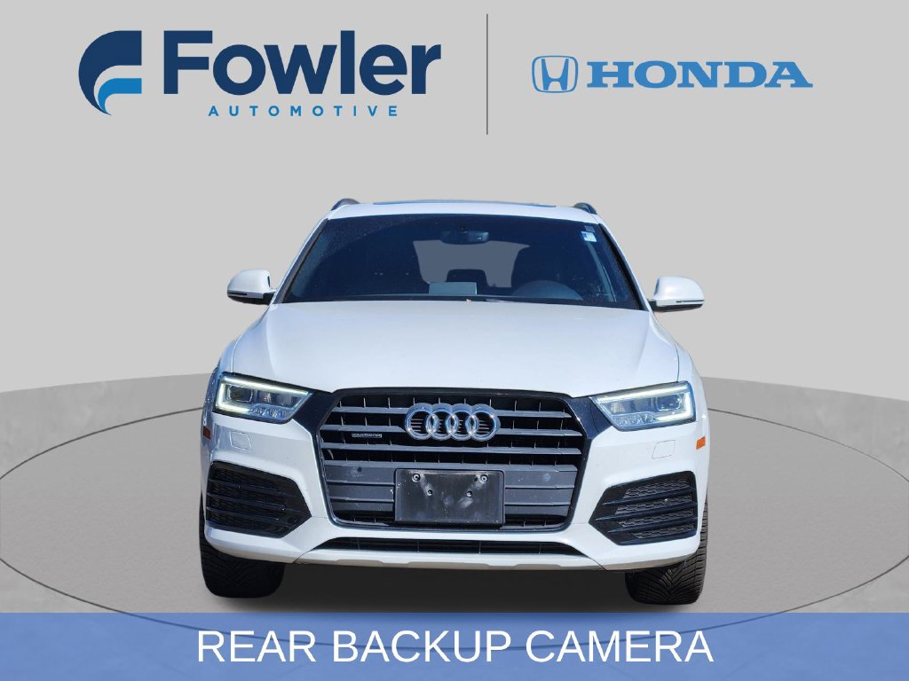 Used 2017 Audi Q3 2.0T Prestige w/ Prestige Package AWD/4WD image 2