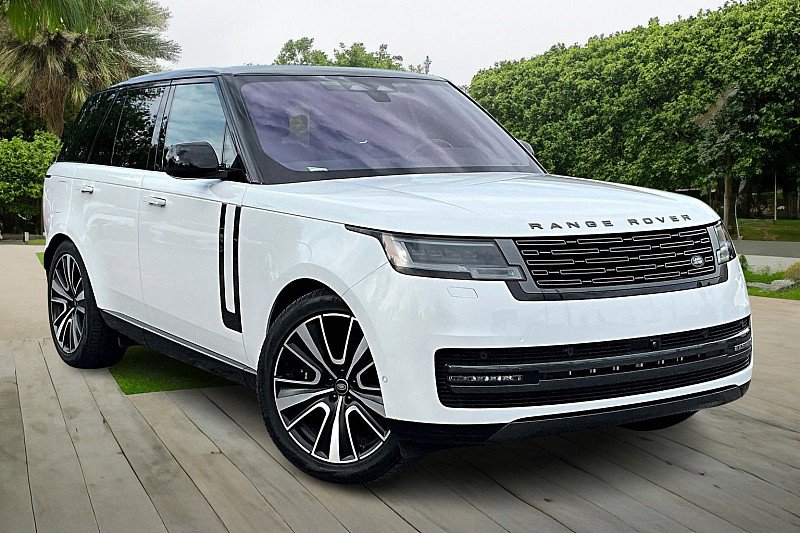 Used 2023 Land Rover Range Rover SE image 11