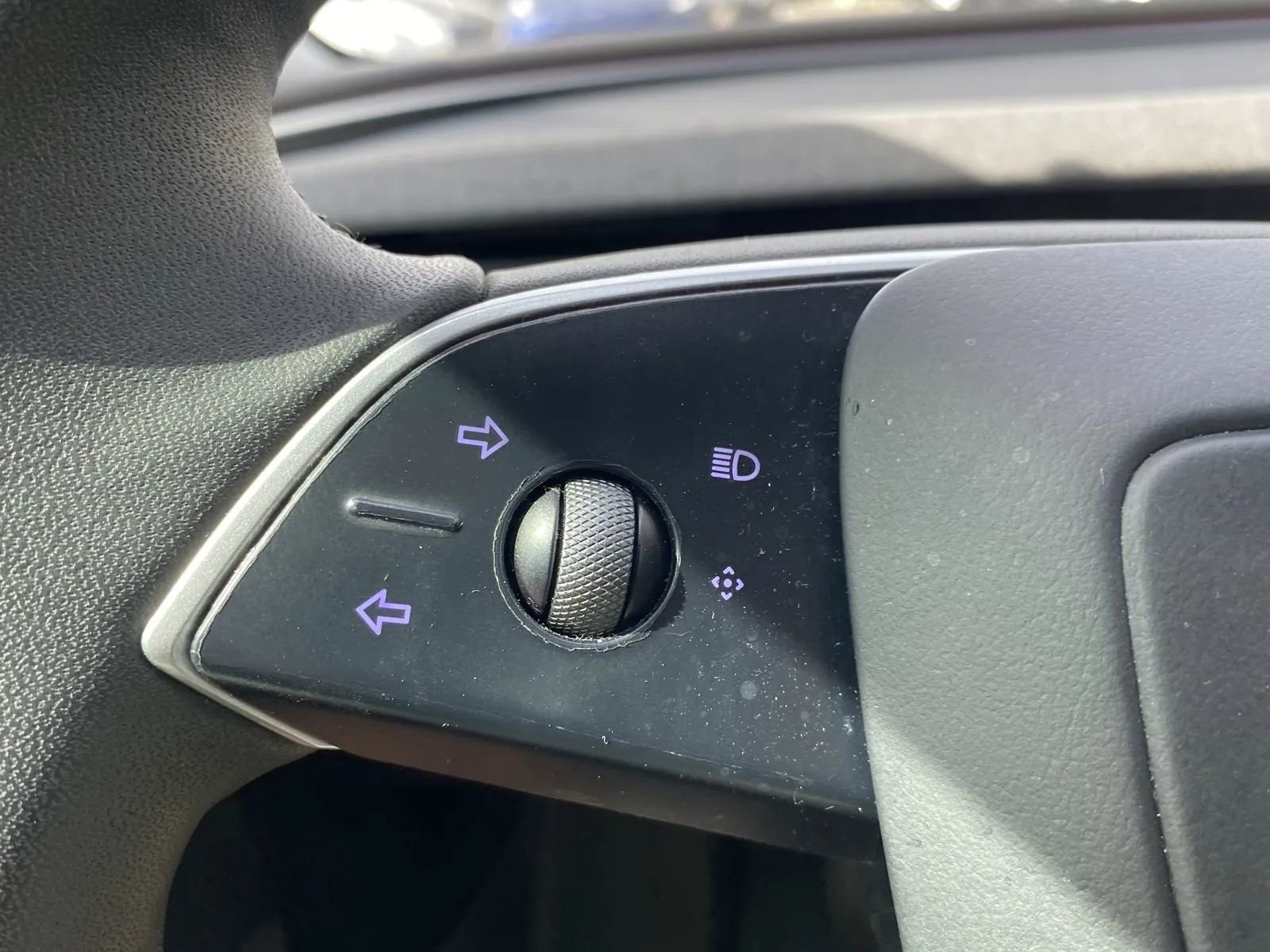Used 2024 Tesla Model 3 Standard Range RWD image 19