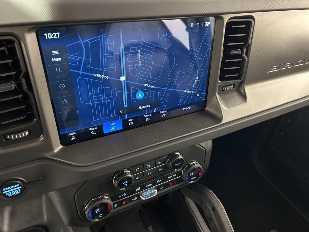 Used 2025 Ford Bronco Badlands image 17