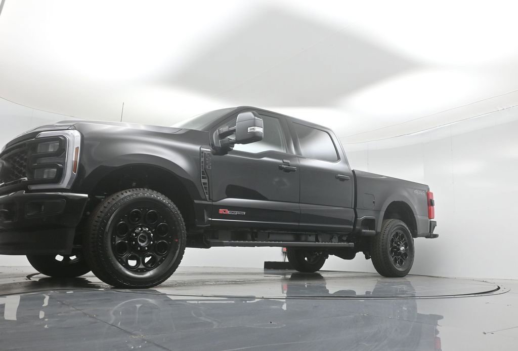 New 2025 Ford F250 Lariat w/ Lariat Ultimate Package image 44