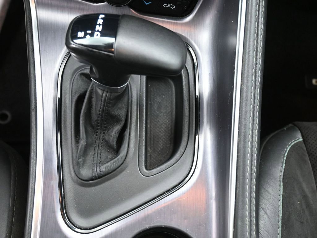 Used 2017 Dodge Challenger R/T Plus image 14