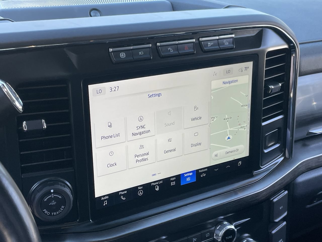 Used 2023 Ford F250 Lariat w/ Lariat Ultimate Package AWD/4WD image 32