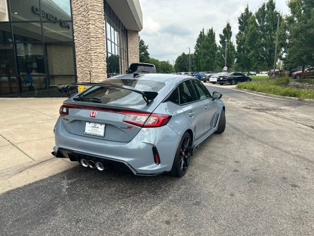 Used 2025 Honda Civic Type R image 7