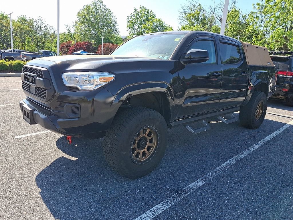 Used 2023 Toyota Tacoma SR AWD/4WD image 3
