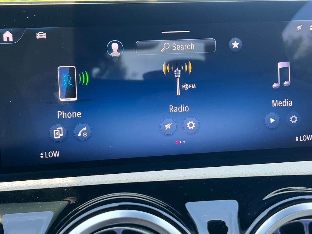 New 2025 Mercedes-Benz CLA 250 4MATIC image 21