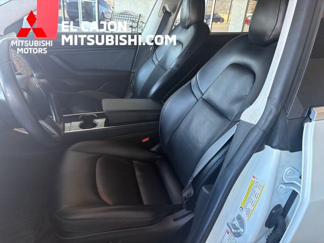 Used 2017 Tesla Model 3 Long Range RWD image 11