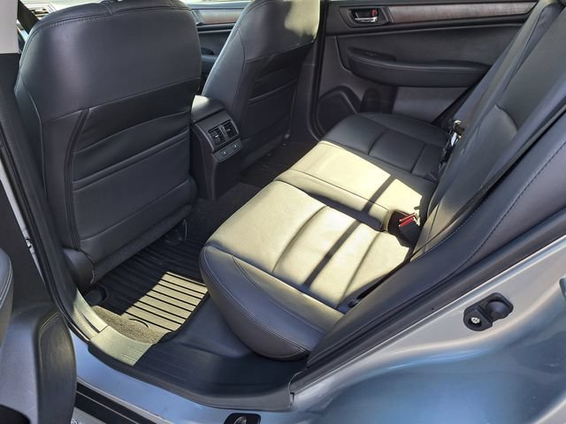 Used 2015 Subaru Outback 2.5i Limited AWD/4WD image 11