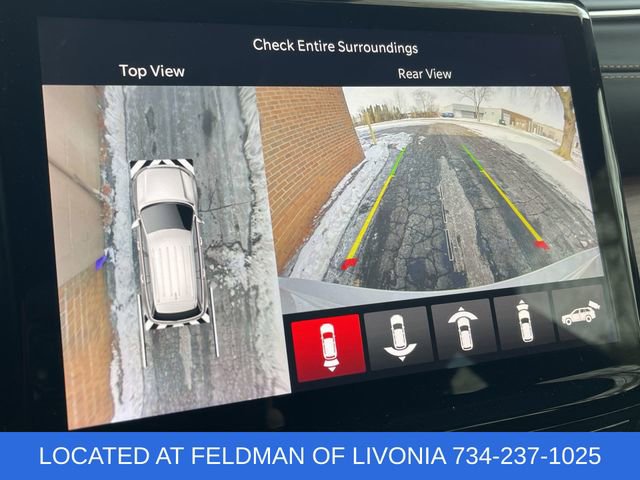 Used 2023 Jeep Grand Cherokee Summit w/ Luxury Tech Group V image 15