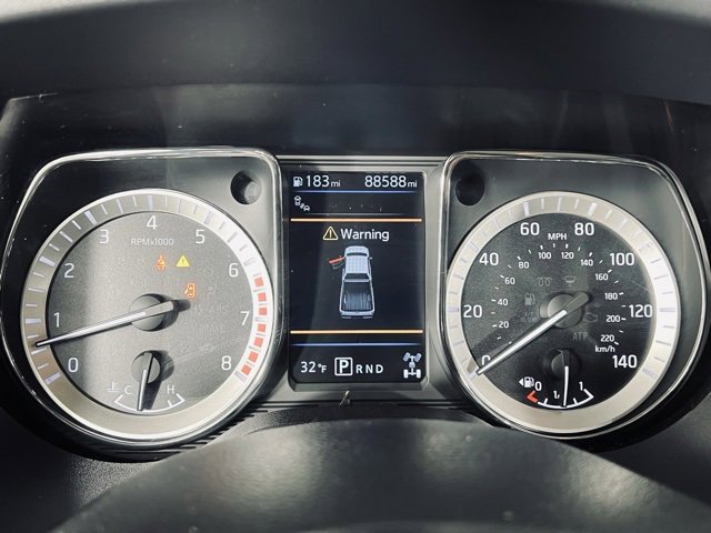 Used 2019 Nissan Titan Platinum Reserve w/ Platinum Utility Package image 27