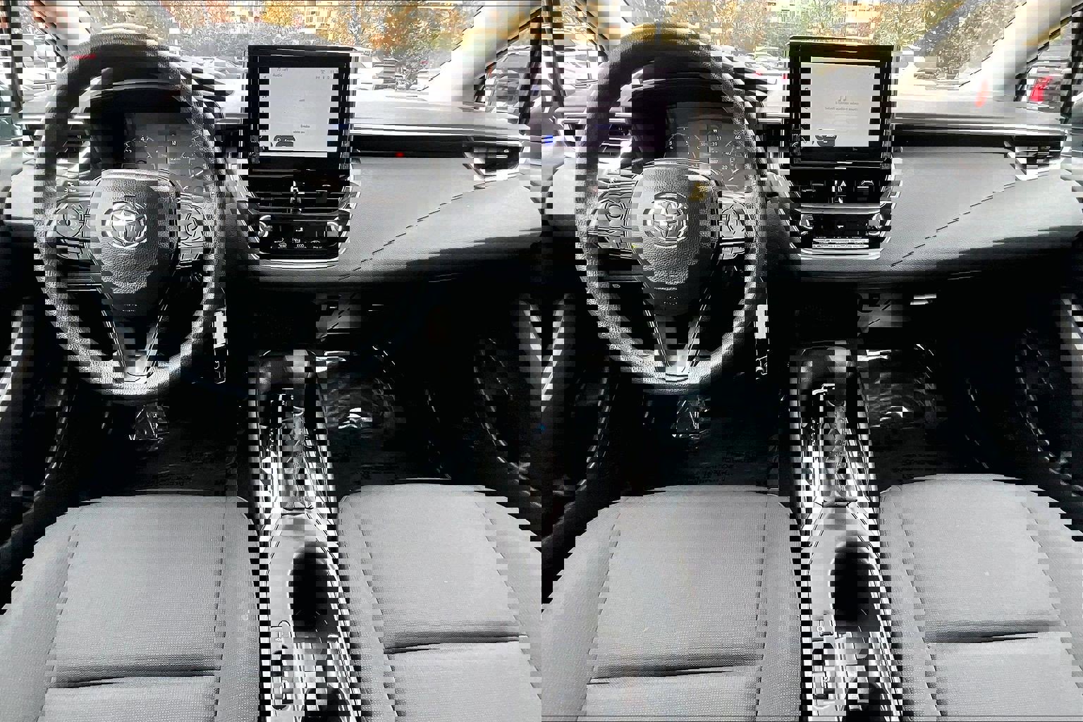 Used 2025 Toyota Corolla LE image 14