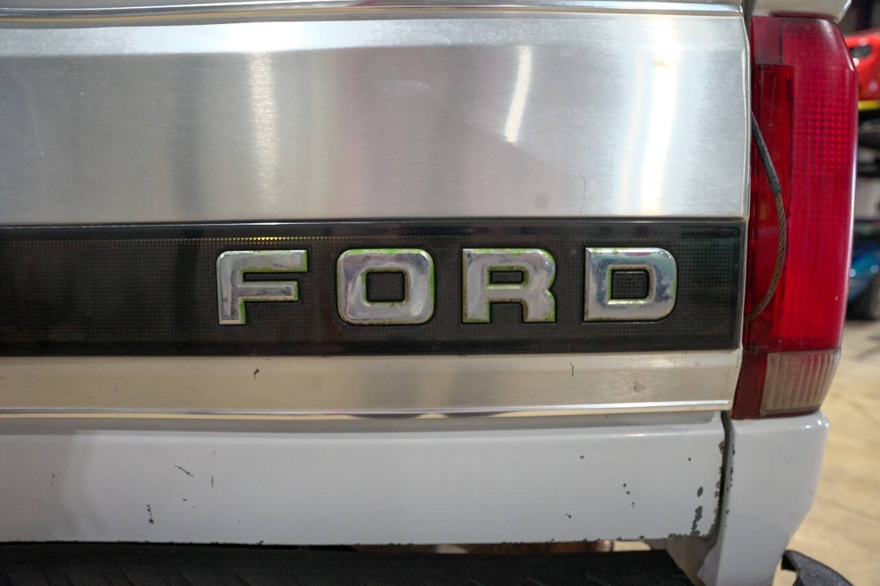Used 1995 Ford F350 4x4 Regular Cab image 24