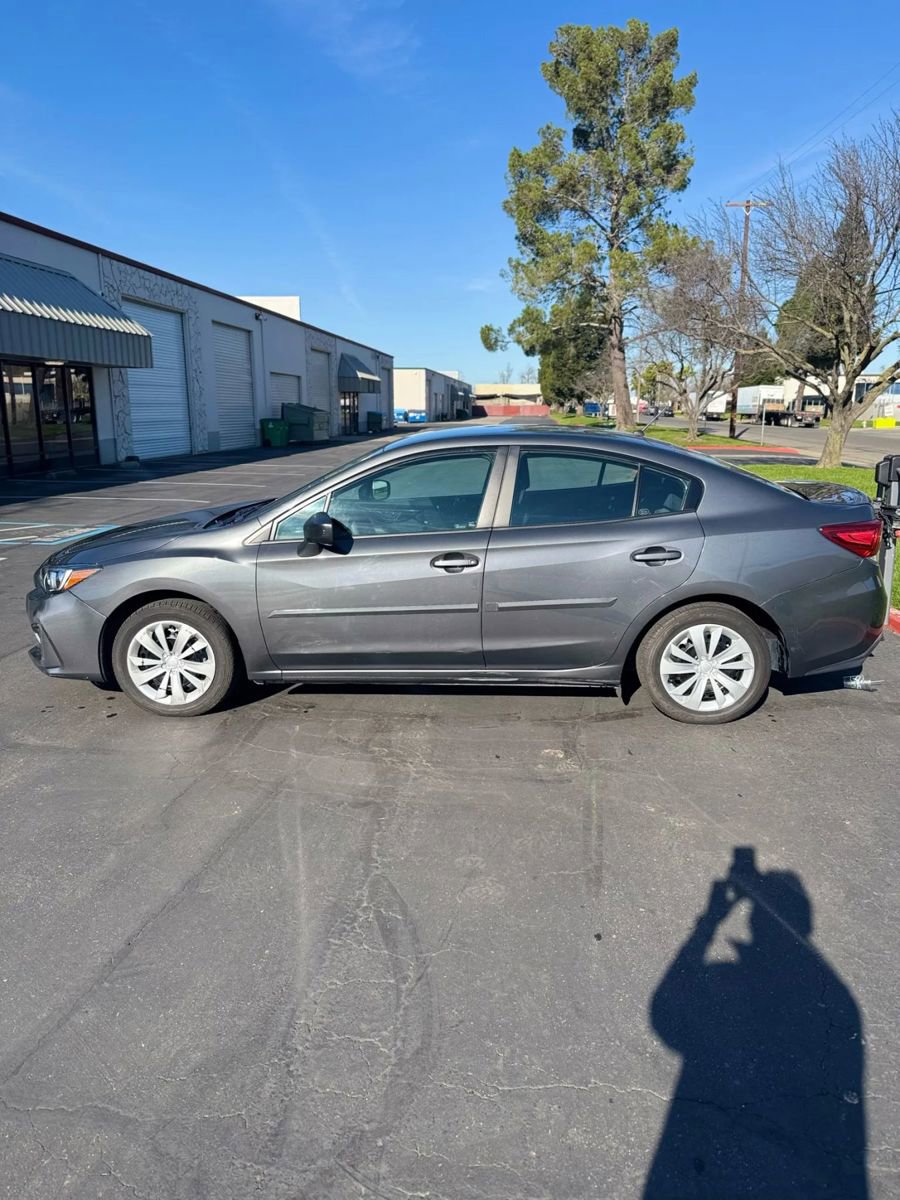 Used 2018 Subaru Impreza 2.0i image 4