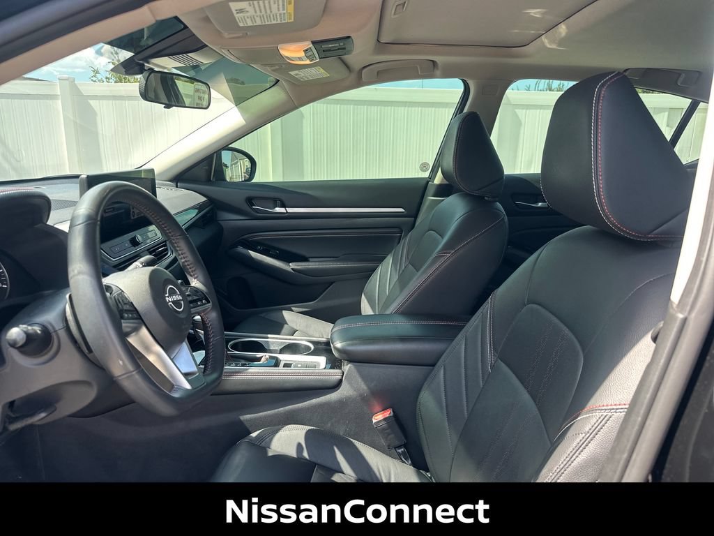 Certified 2023 Nissan Altima 2.5 SR w/ SR Premium Package AWD/4WD image 11