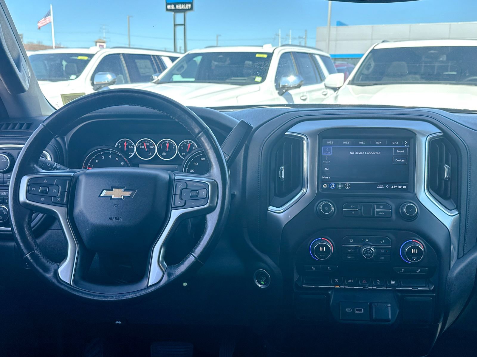 Certified 2020 Chevrolet Silverado 1500 LT w/ All-Star Edition image 23