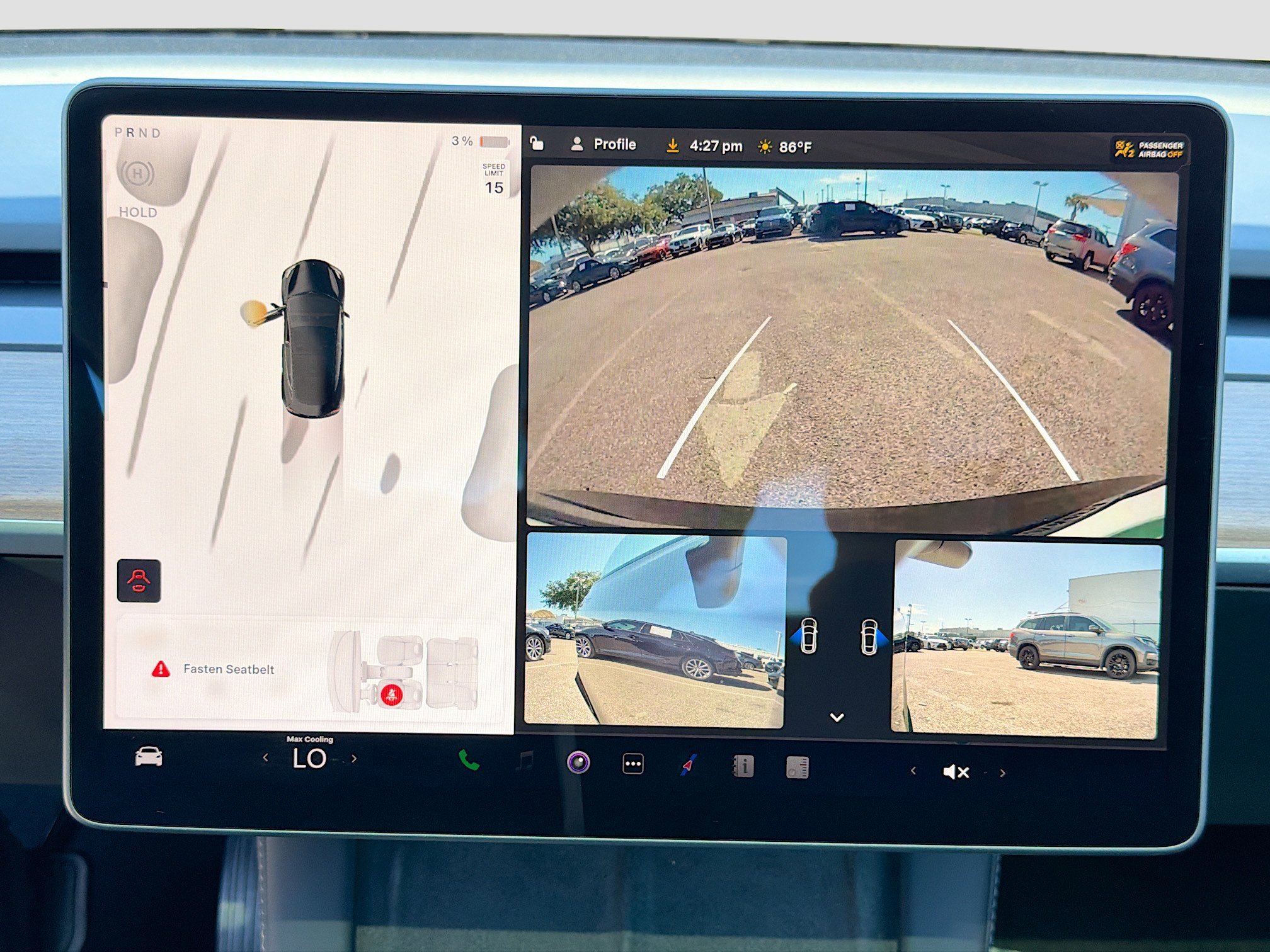 Used 2023 Tesla Model 3 Standard Range image 32