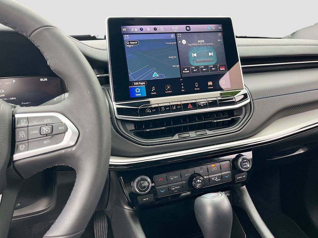 Certified 2025 Jeep Compass Limited w/ High Altitude Package image 15