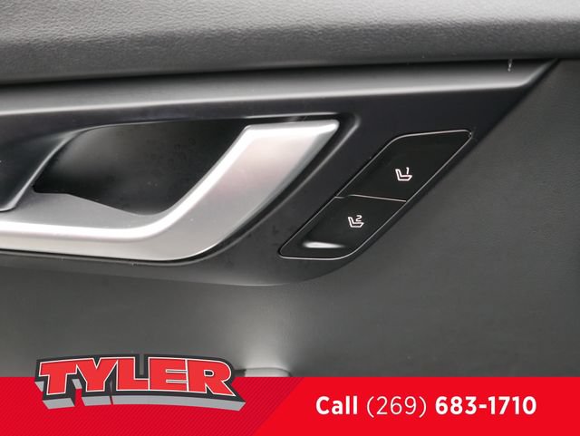 Used 2022 Kia EV6 Wind w/ Wind Technology Package AWD/4WD image 22