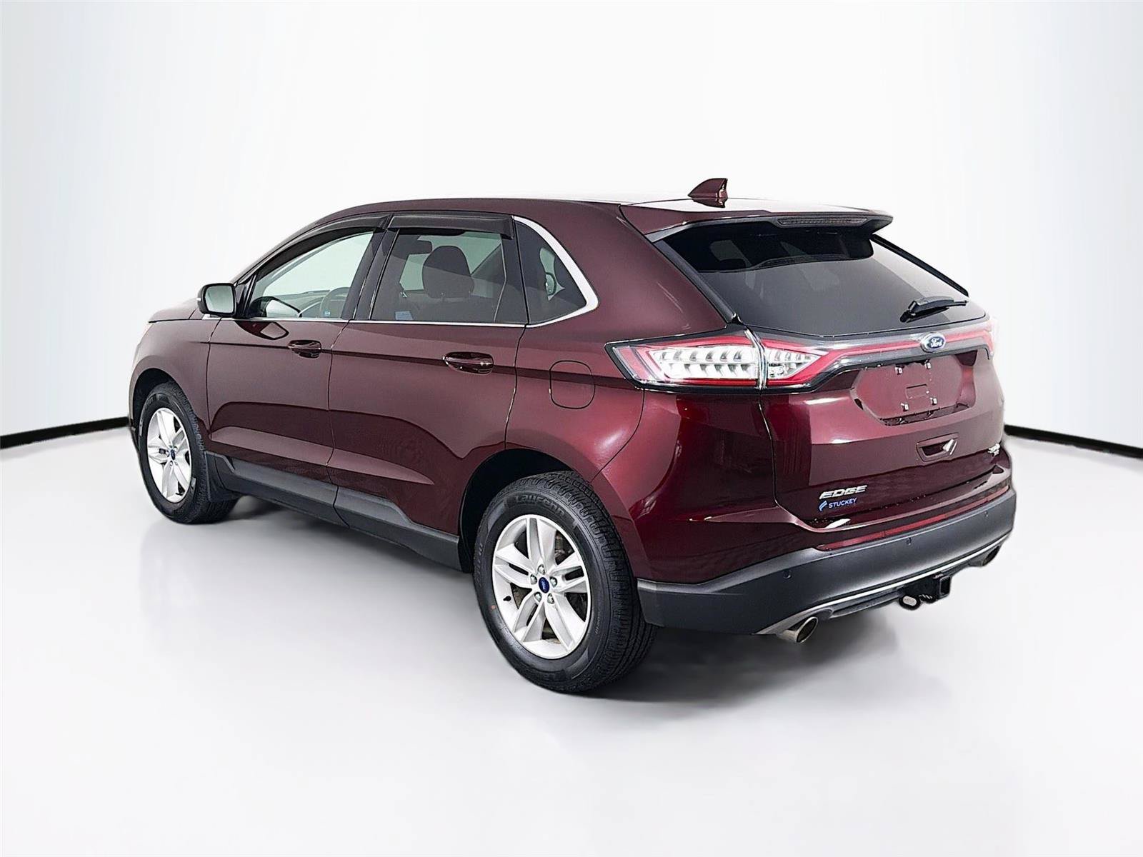 Used 2017 Ford Edge SEL w/ Equipment Group 201A AWD/4WD image 9