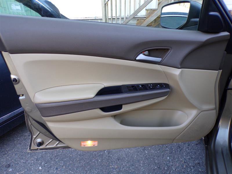 Used 2009 Honda Accord LX image 13