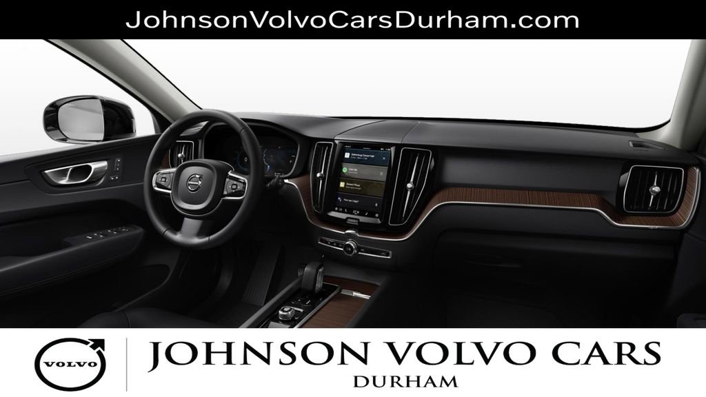 Used 2023 Volvo XC60 T8 Plus image 5