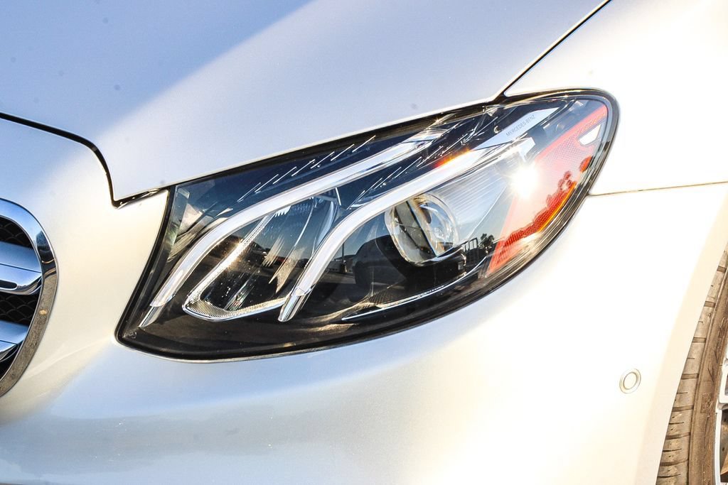 Used 2019 Mercedes-Benz E 450 4MATIC Sedan image 5