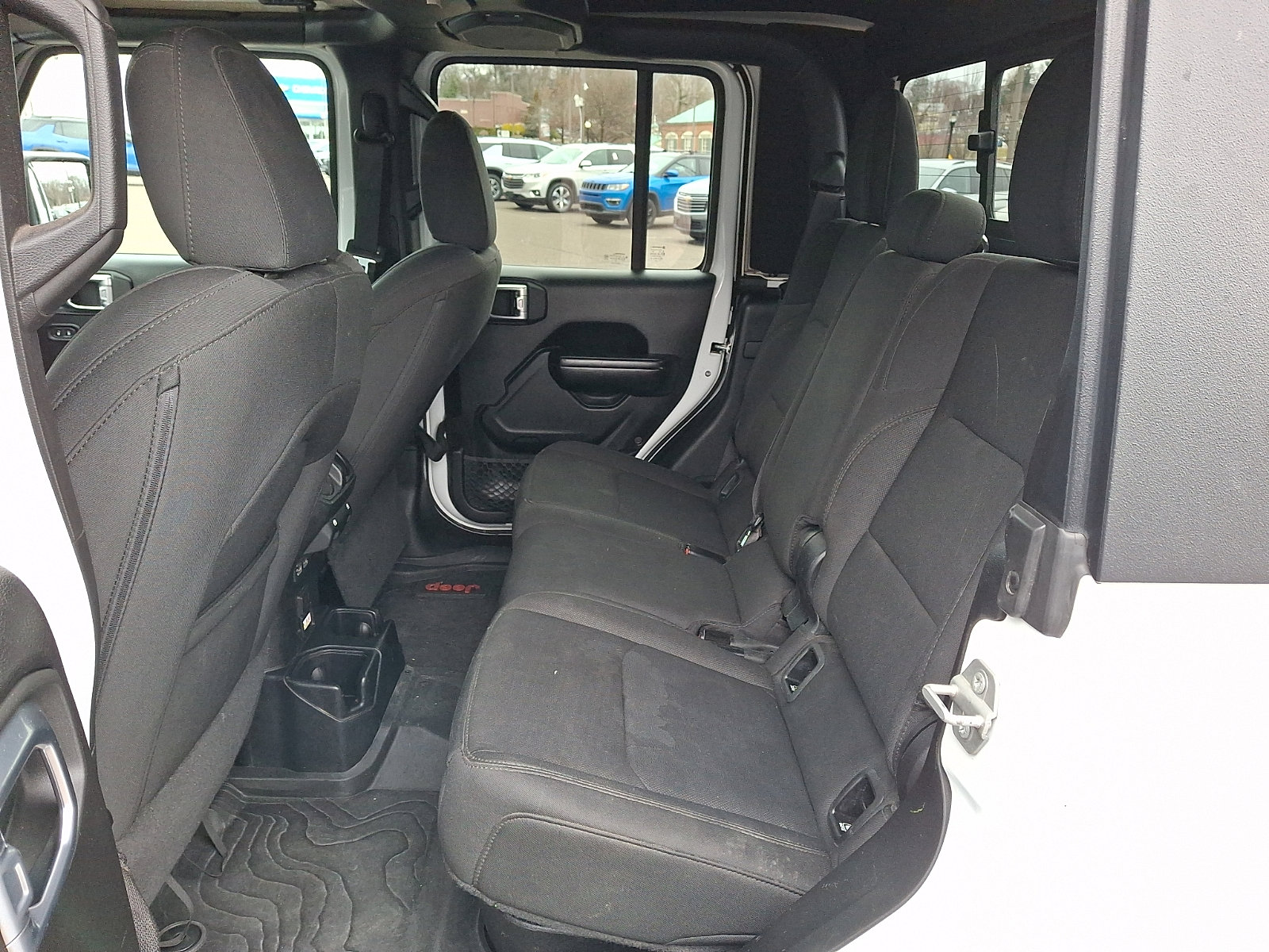 Used 2021 Jeep Gladiator Sport image 10