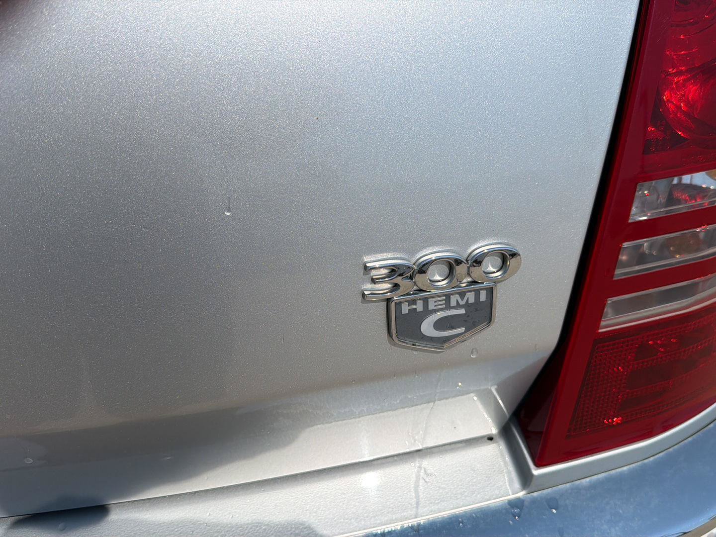 Used 2006 Chrysler 300 C RWD image 33
