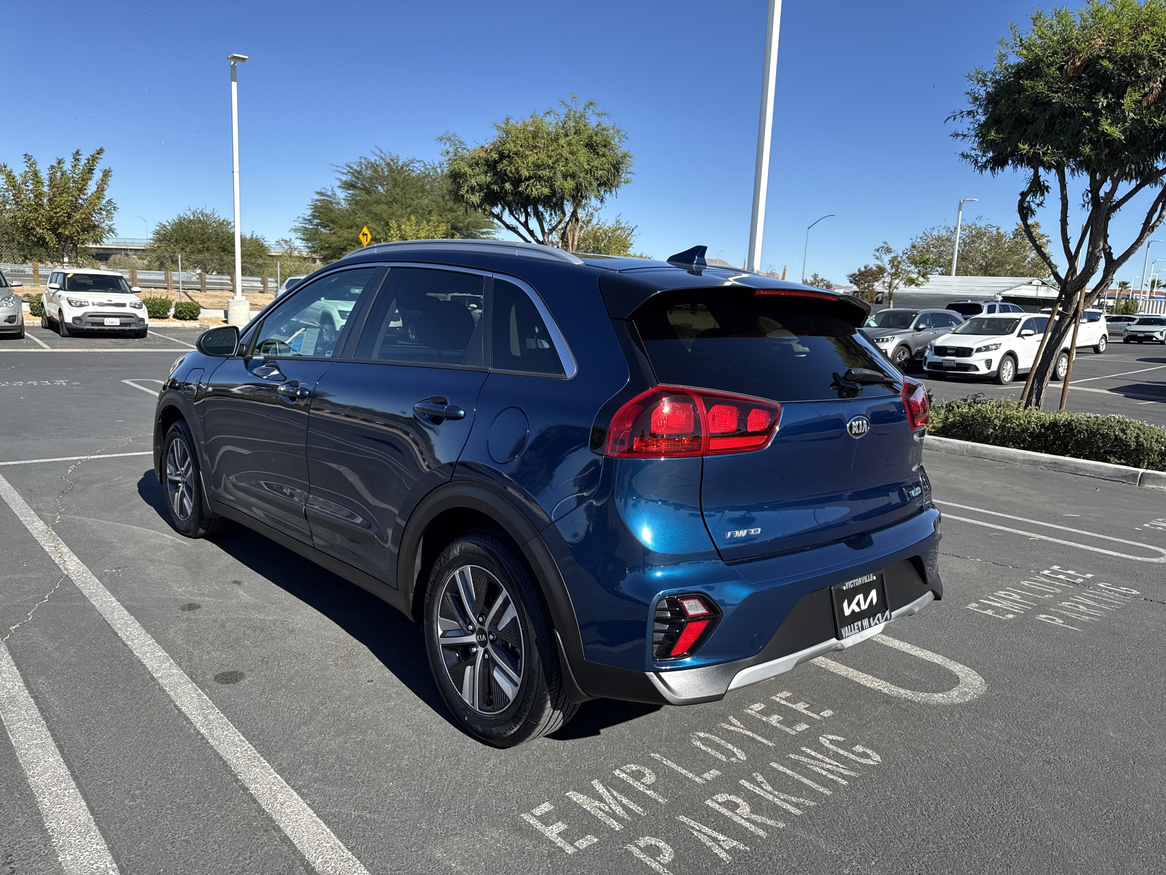 Certified 2020 Kia Niro LXS image 6