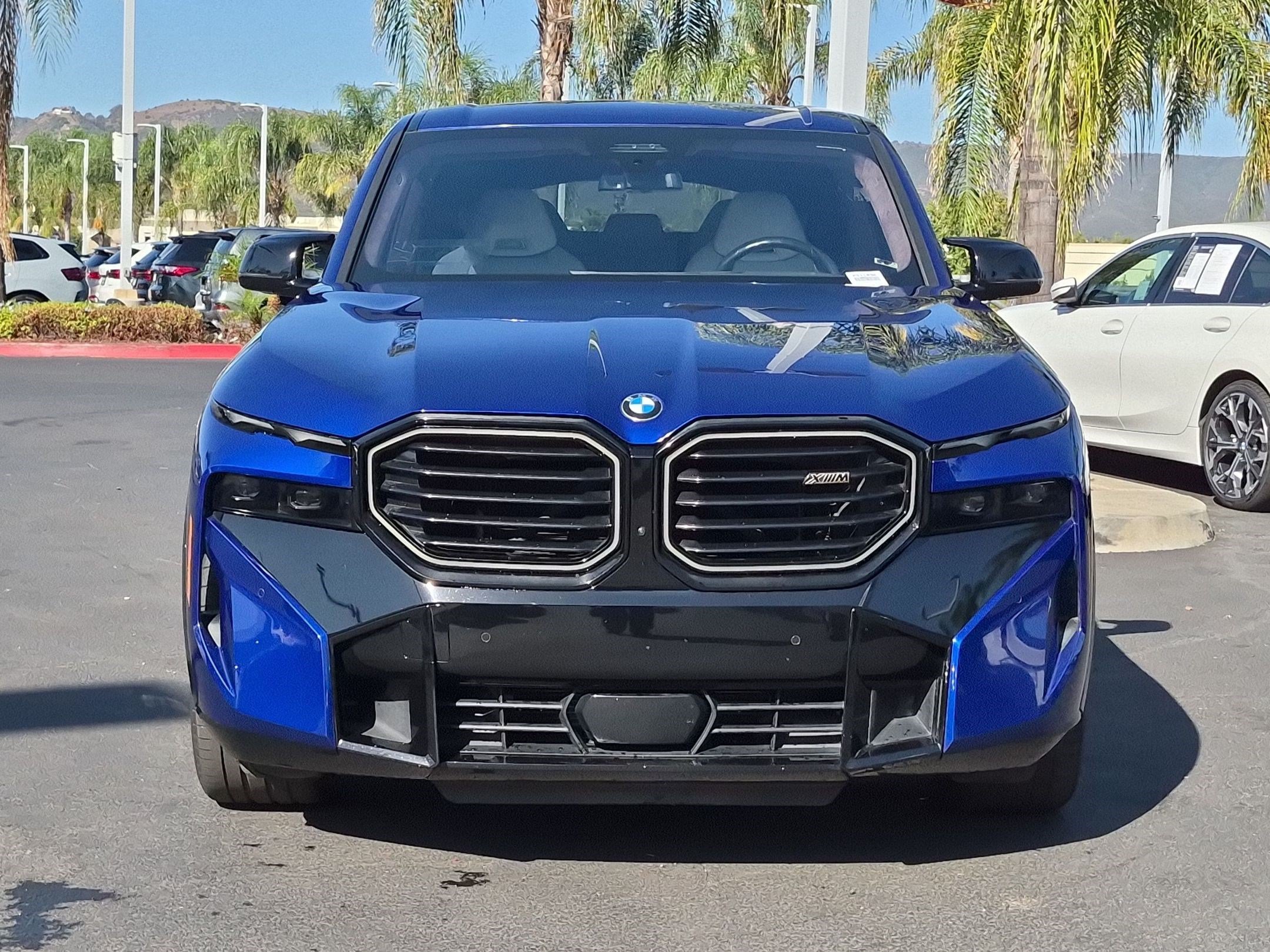 Used 2023 BMW XM AWD/4WD image 3