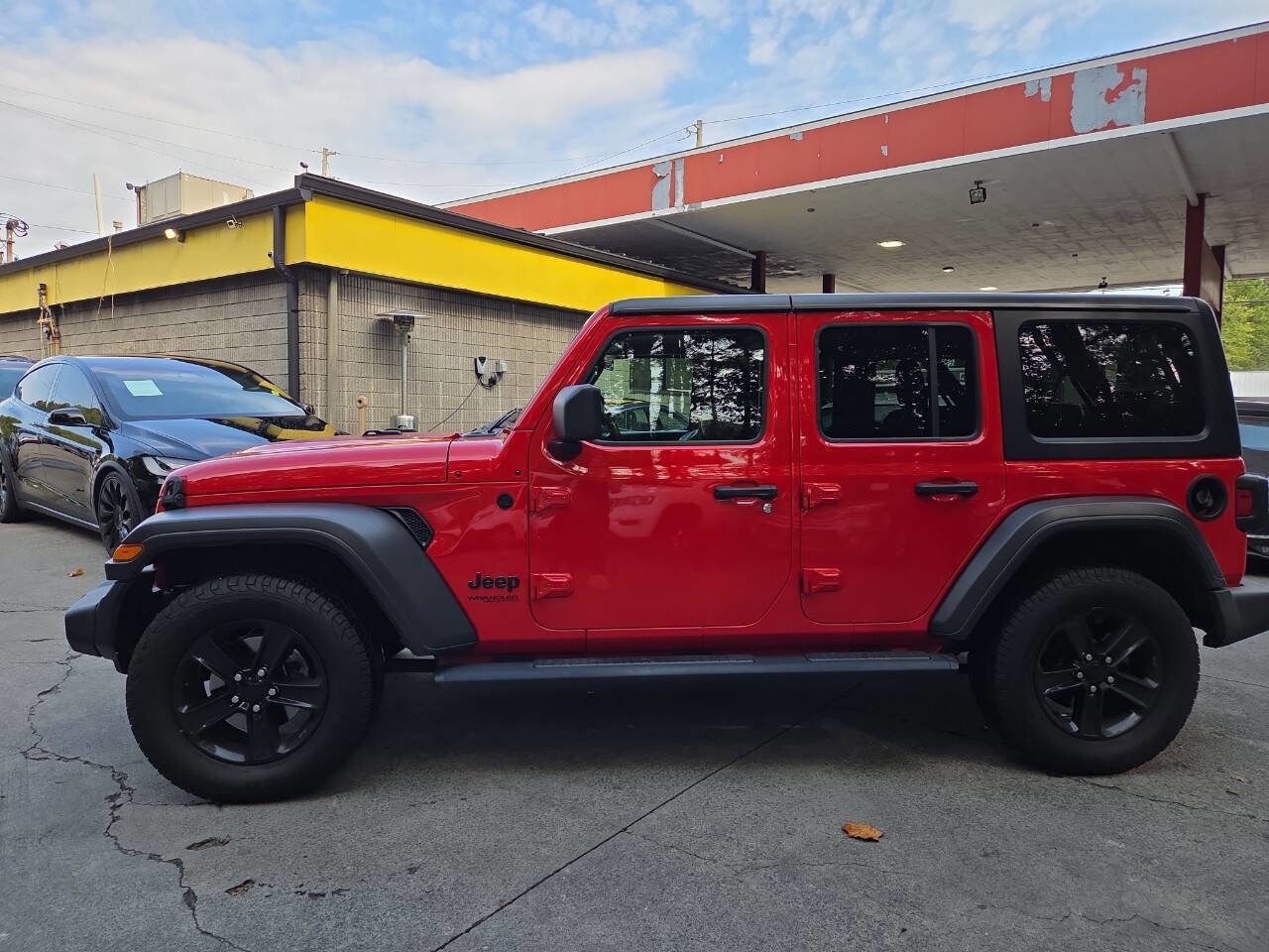Used 2021 Jeep Wrangler Unlimited Sport image 2