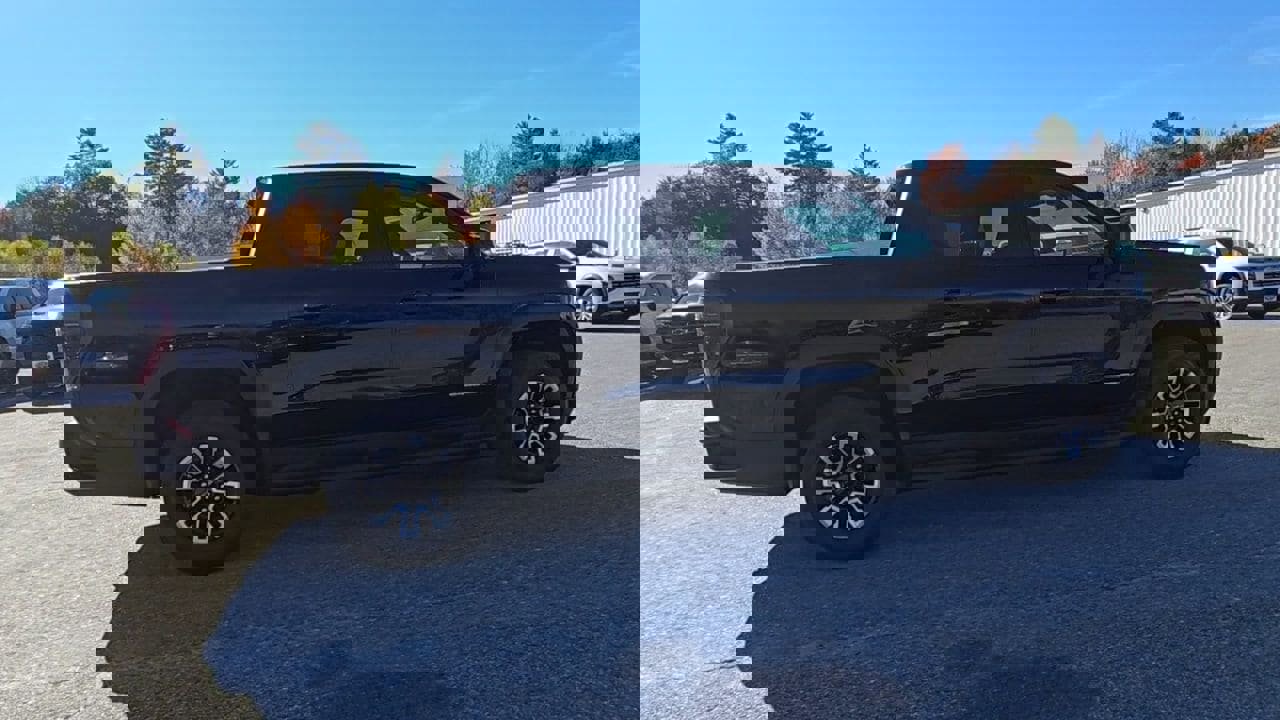 New 2026 GMC Sierra EV Elevation image 45