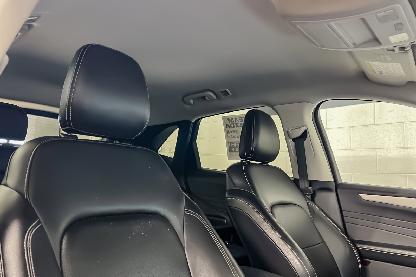 Used 2022 Ford Escape SEL image 17